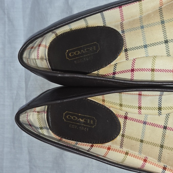 Coach Dark BROWN, Chestnut Flats with Gold Hardware and Plaid Lining 8 8B - Picture 4 of 14